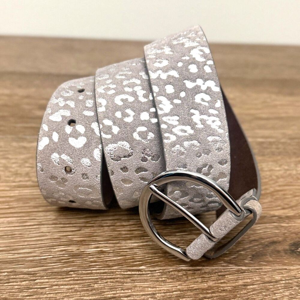 Chico's Silver Leopard Print Genuine Leather Belt Womens Medium Gray